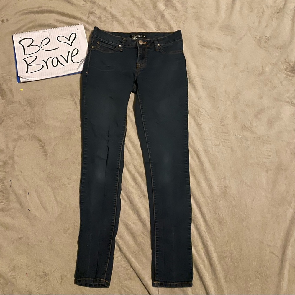 Generra jeans